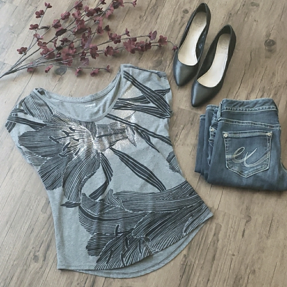 Express Metallic Hibiscus Tee